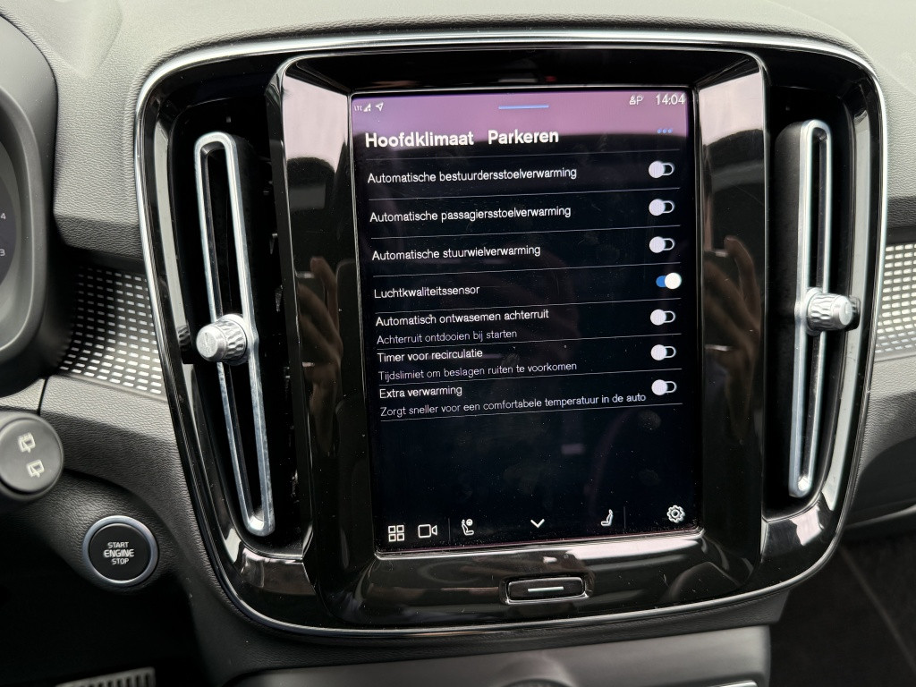 Volvo XC40 b3 163pk ultimate dark| adap.cruise| panodak| camera| elek.stoel