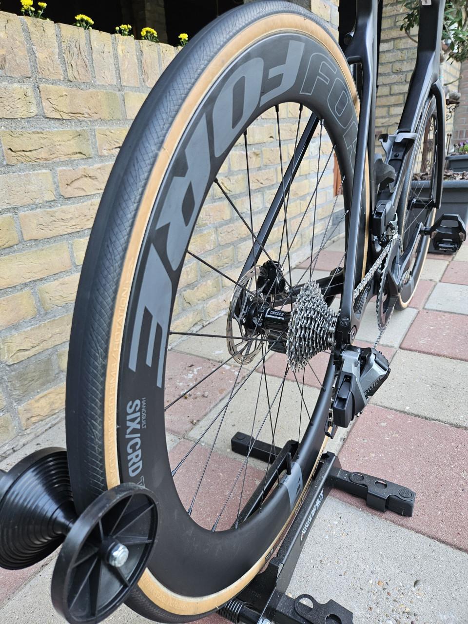 Giant Propel Advanced Pro 1 met Powermeter, model 2025!