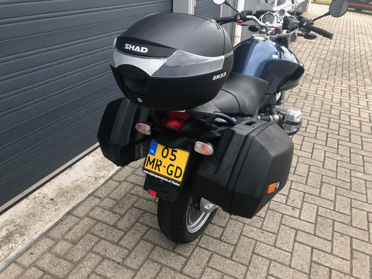 ***VERKOCHT*** BMW R1150R Twinspark uit 2006 met 29dkm, 3 koffers €3250,-