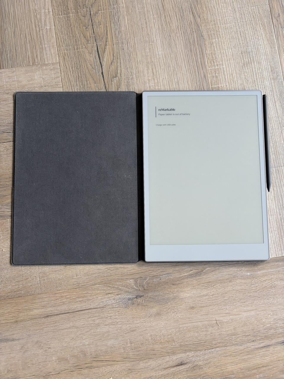 ReMarkable Paper Pro incl. book case leer zwart en