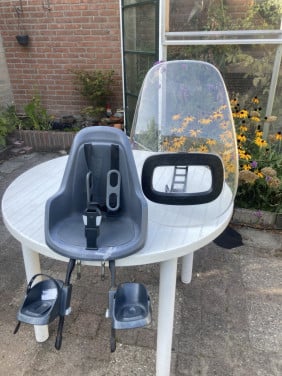 Bobike fietsstoeltje met windscherm
