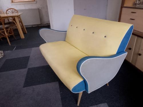 Jaren 50 bank (geel/grijs/blauw)