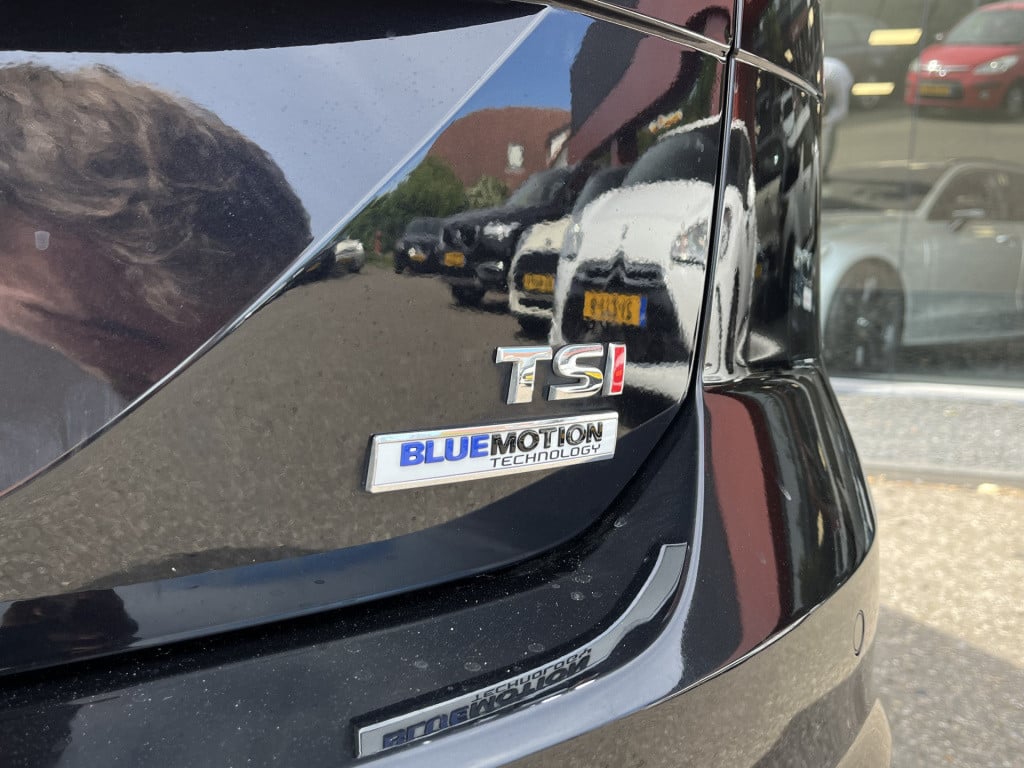 Volkswagen Golf Sportsvan 1.4 tsi highline | massage | 17'' | stoelverw. | 