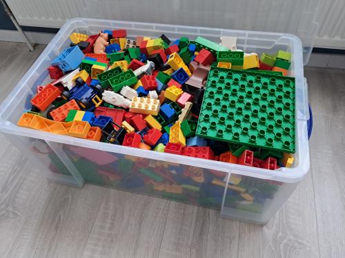 Duplo, bak van 64 liter.