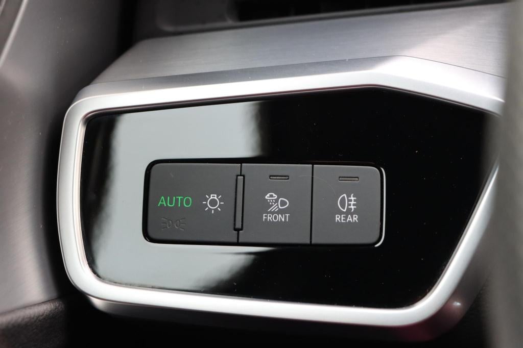 Audi A6 avant 50 tfsi e quattro s edition competition 300pk s tronic