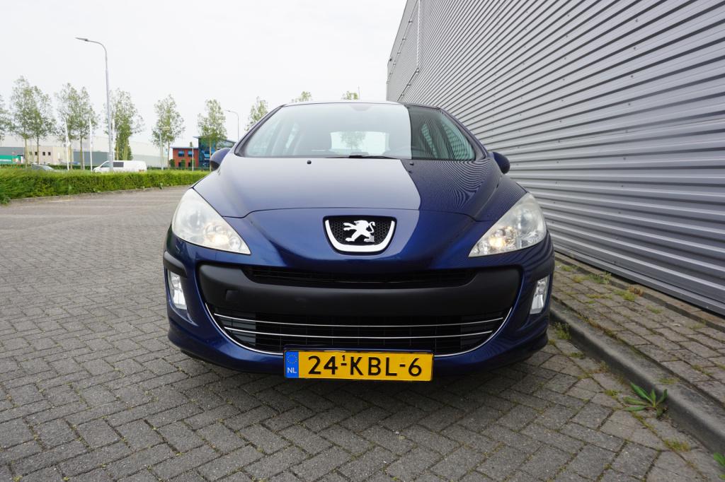 Peugeot 308 1.4 vti xr airco / cruise / elektr. ramen / trekhaak