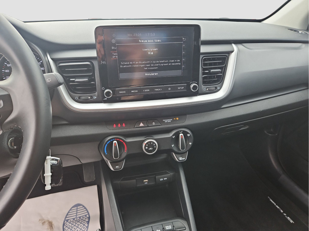 Kia Stonic 1.0 t-gdi mhev dynamicline | parkeercamera | apple carplay/andro