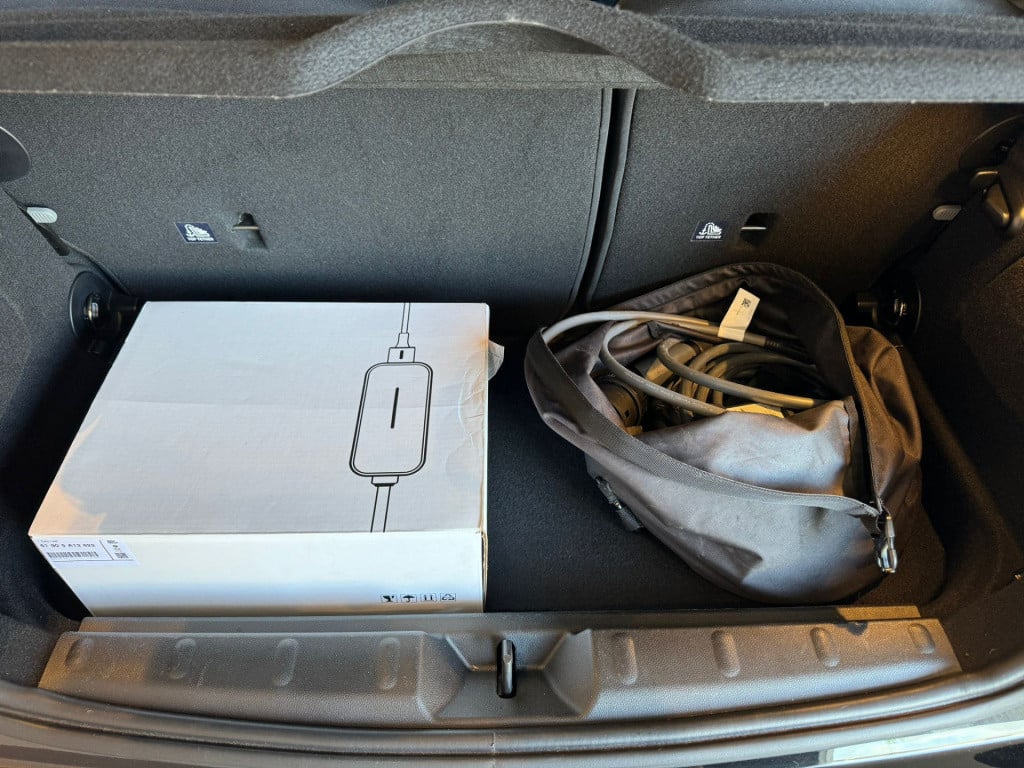Mini Electric mini essential 33 kwh
