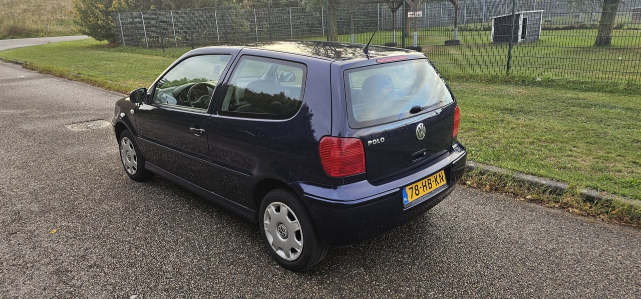 Volkswagen Polo 1.4 Trendline Automaat!