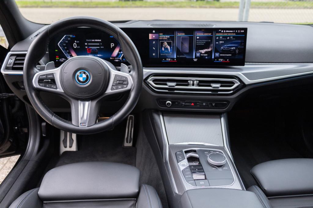 BMW 3-serie touring 320e m sport ✅pano✅hud✅19inch