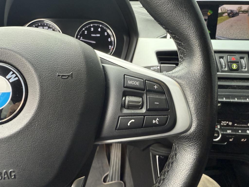 BMW X1 s-drive20i 192pk automaat high executive panoramadak