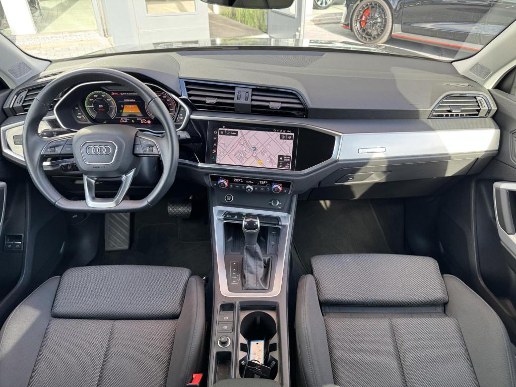 Audi Q3 45 tfsi e s edition