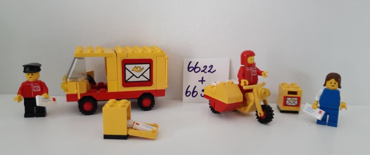 Lego Classic 6622 + 6651: postbode op motorfiets en postbus met chauffeur