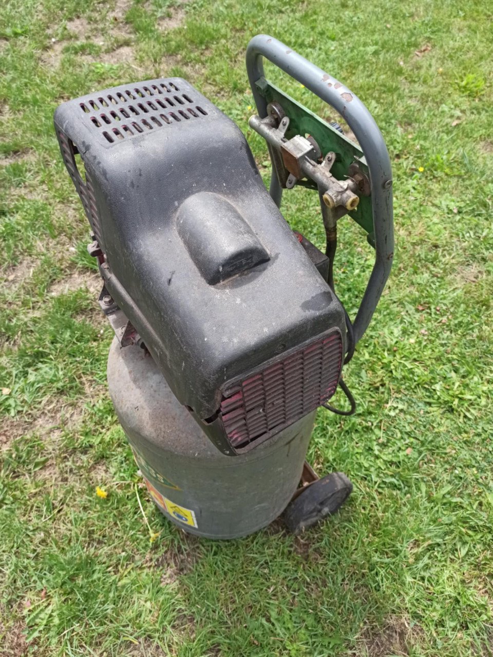 Airpress Compressor HL360 50 compact