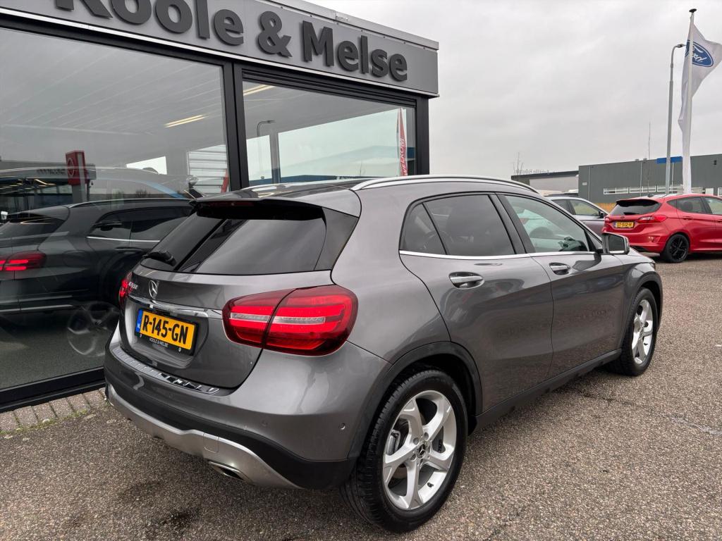 Mercedes-Benz Gla-klasse 180 122pk business solution, cruise control, elekt