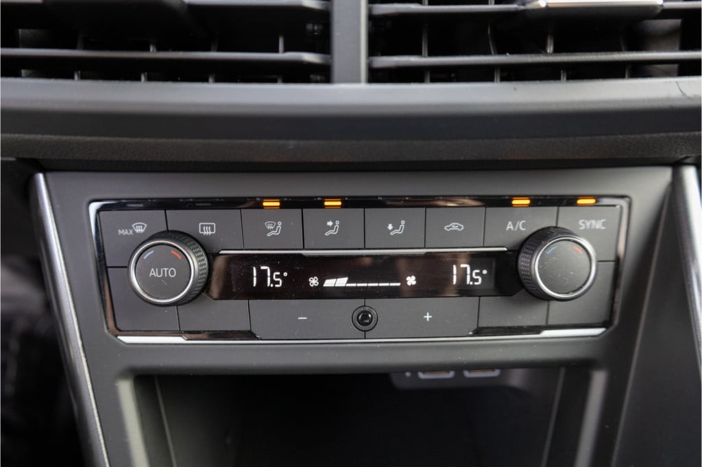 Volkswagen Polo 1.0 tsi 116pk highline business r-line dsg ✅led✅nav✅clima✅b