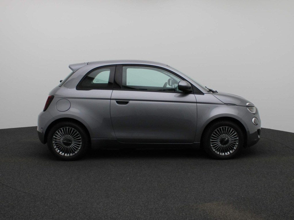 Fiat 500 icon 42 kwh | navigatie | ecc | parkeersensoren | lichtmetalen vel