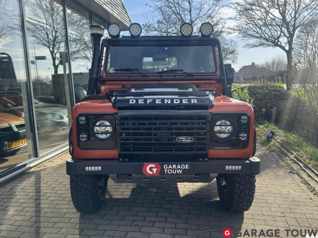 Land Rover Defender 2.2 d sw 90" adventure+ limited edition