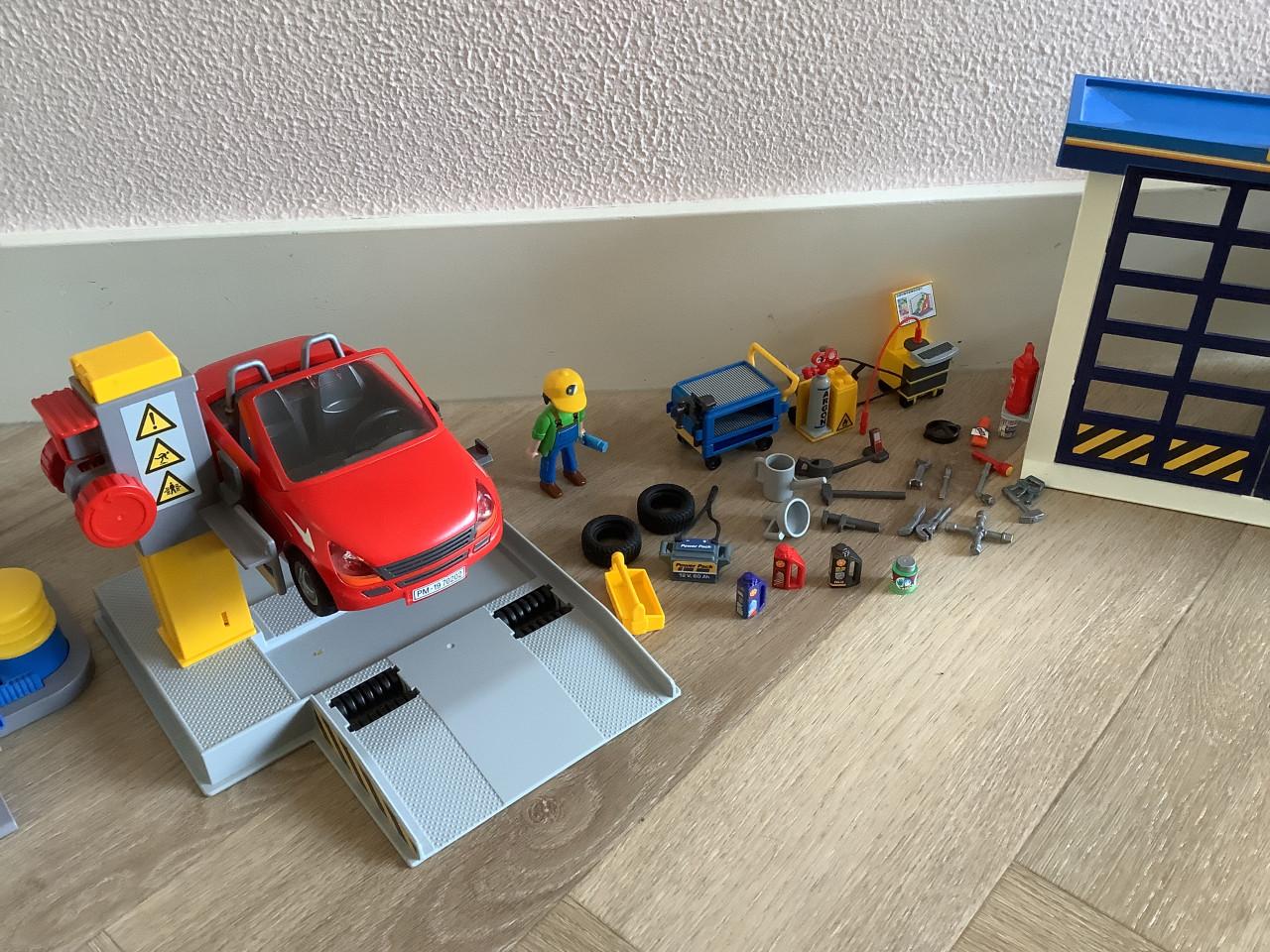Playmobil autogarage 70202 met carwash 6571