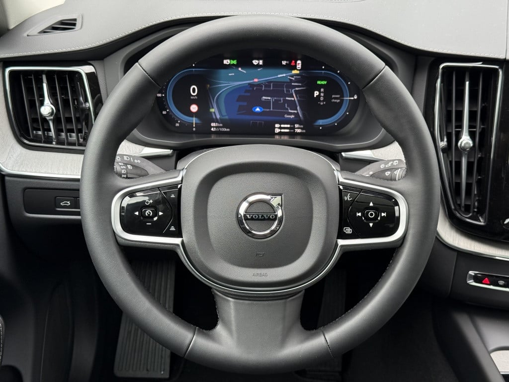 Volvo XC60 t6 awd ultra dark massage 22" inch | nieuwpr. € 89.421 |