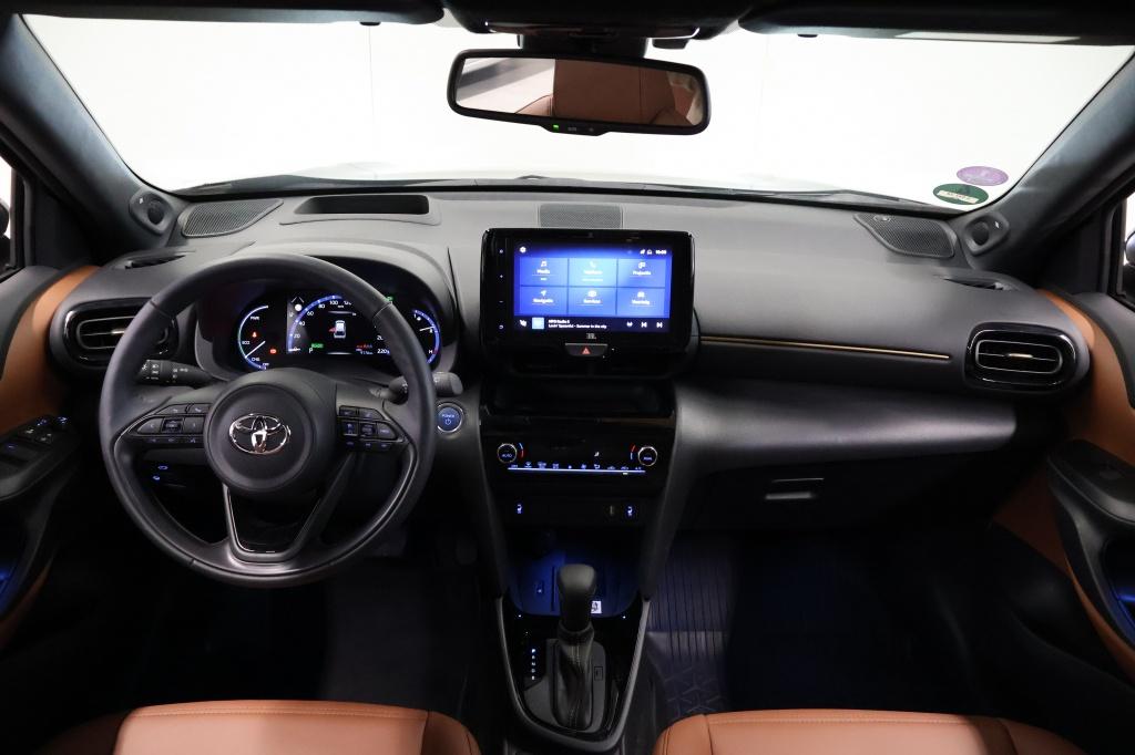 Toyota Yaris Cross 1.5 hybrid adventure | nl auto | bruin leder | full opti