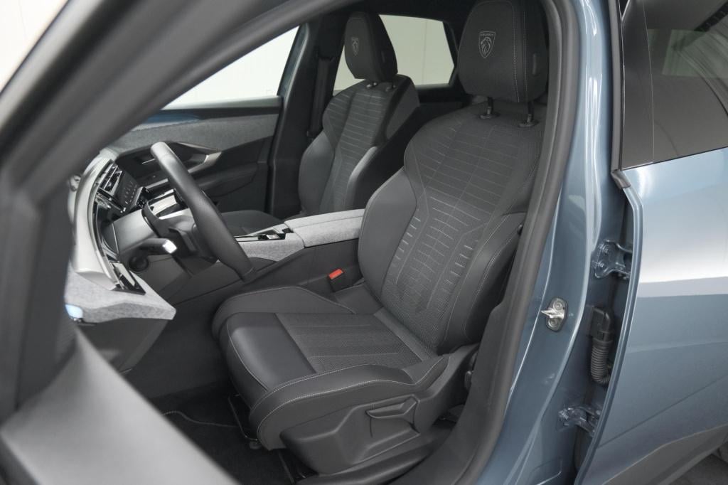 Peugeot 3008 1.2 hybrid 145 gt | elektrische kofferklep | camera | adaptiev
