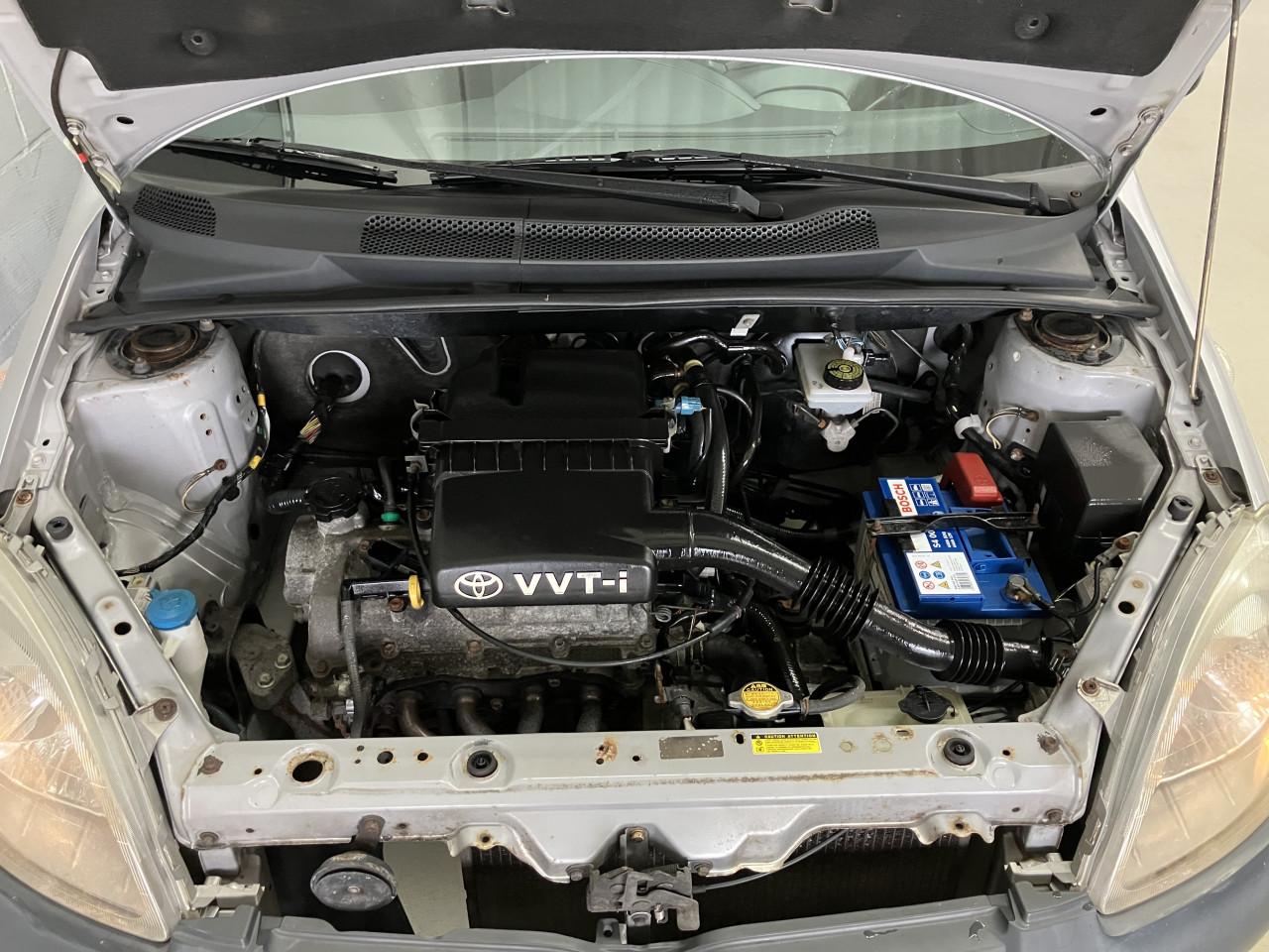Toyota Yaris 1.0-16V VVT-1 Yorin