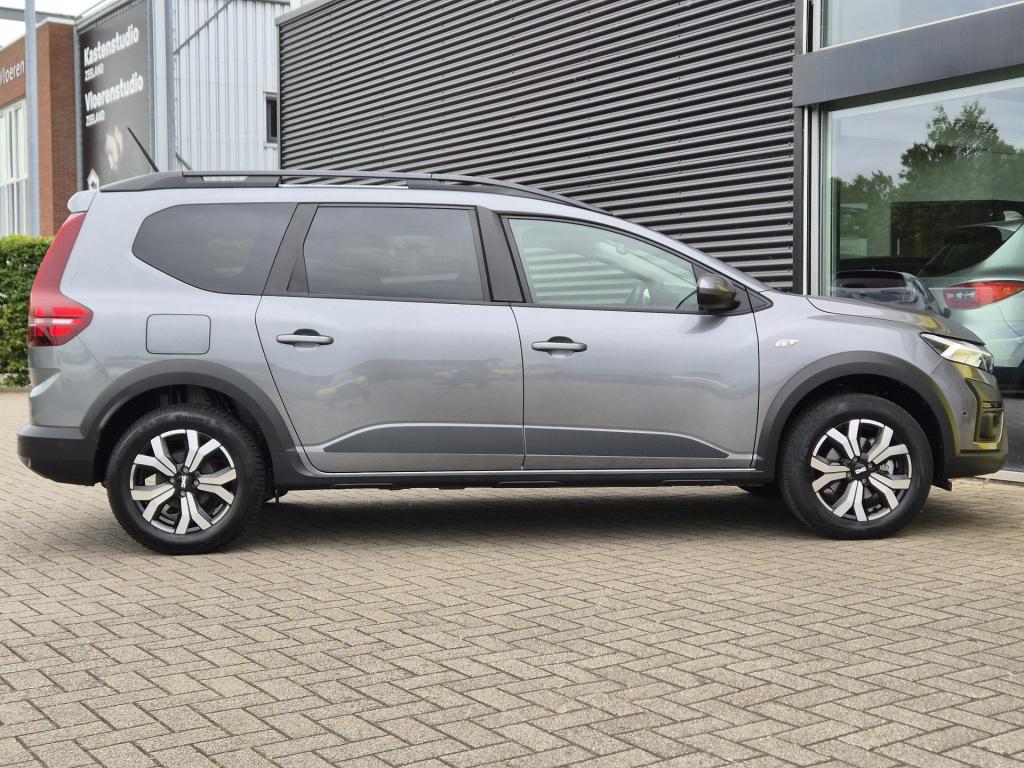Dacia Jogger 1.6 hybrid 140 expression 7p. camera, navi, apple/android auto