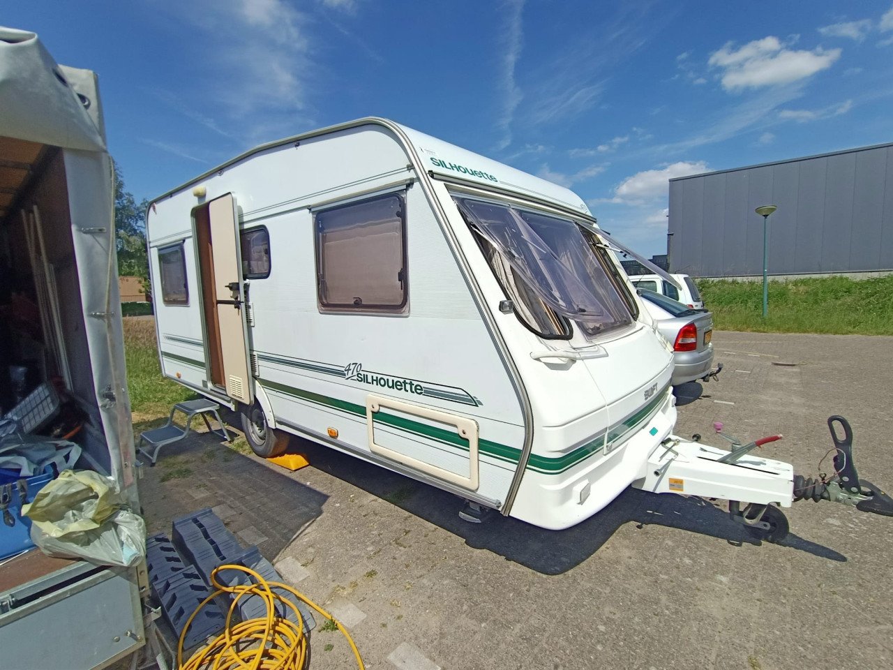 Topstaat Swift Silhouette , bwj 2000 met voortent en slaapcabien