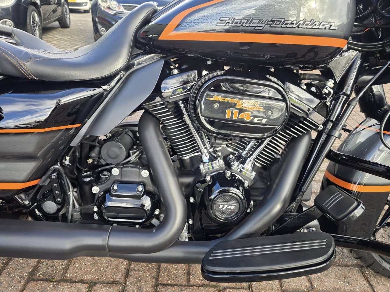 Harley-Davidson Road King Special 114ci Apex Edition
