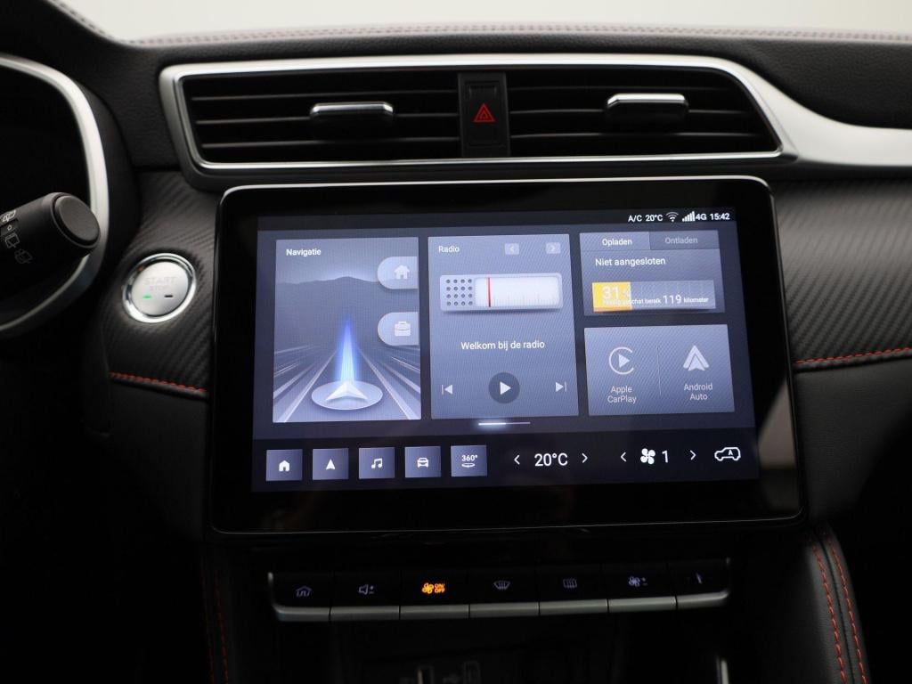 MG Zs Ev long range luxury 70 kwh | automaat | panoramadak | leder | naviga