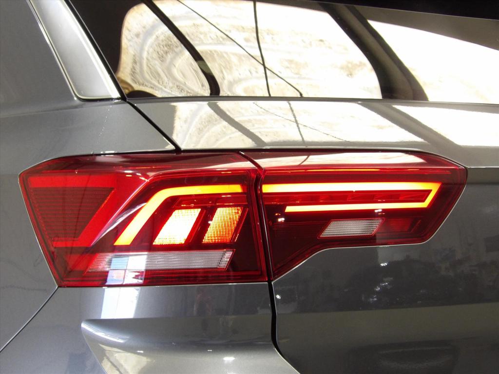 Volkswagen T-roc 1.5 tsi 150pk 7-dsg sport