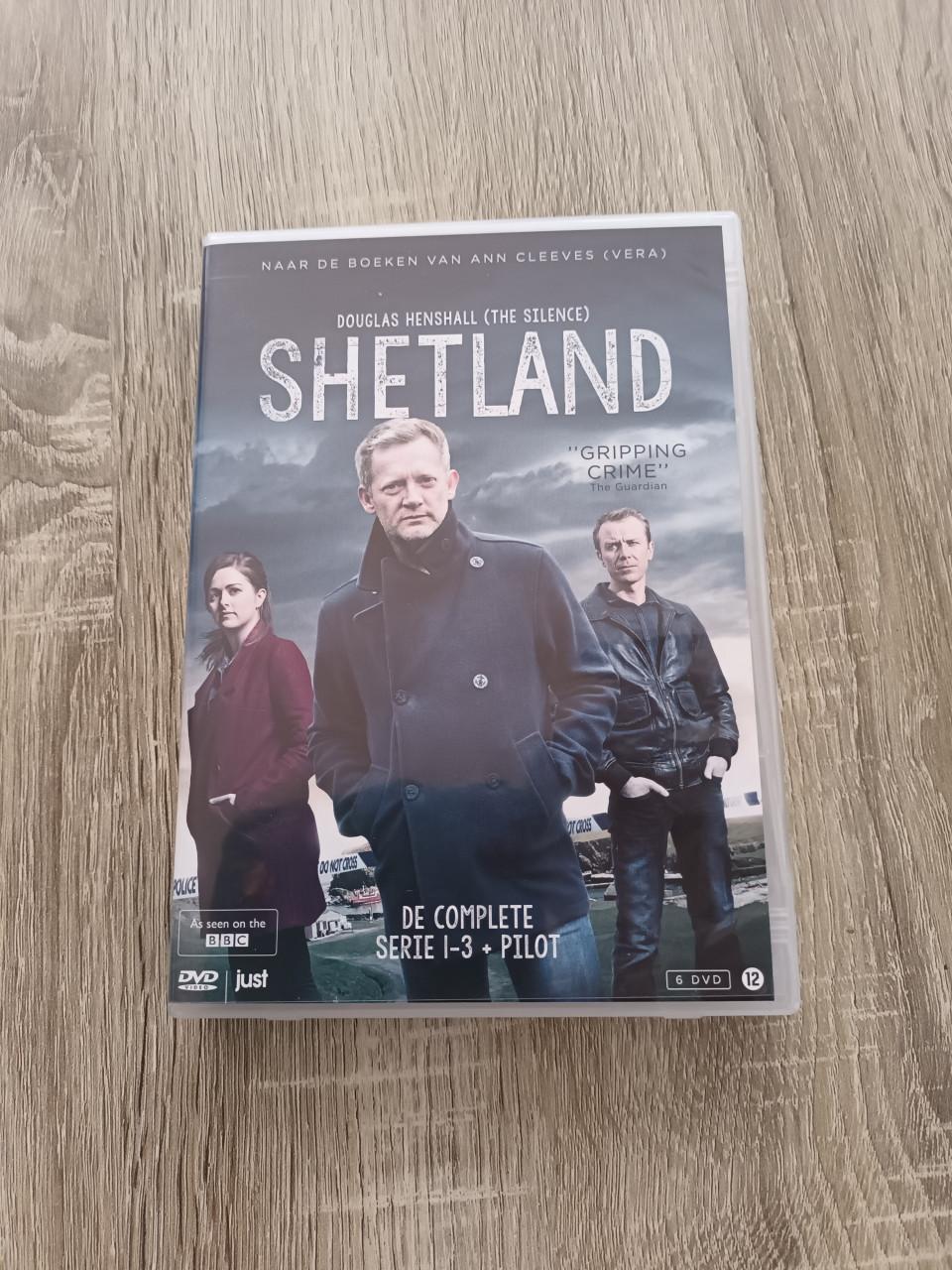 Dvd serie Shetland, Pilot + 3 seizoenen