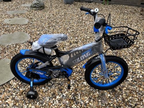 Mooi nieuw 16 inch fietsje.