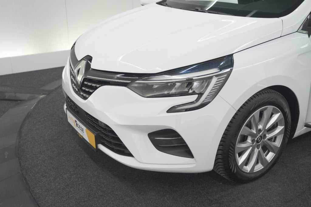 Renault Clio tce 90 techno | camera | 9.3 inch scherm | apple carplay | par