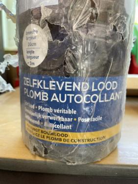 Aquaplan zelfklevend lood € 45,--