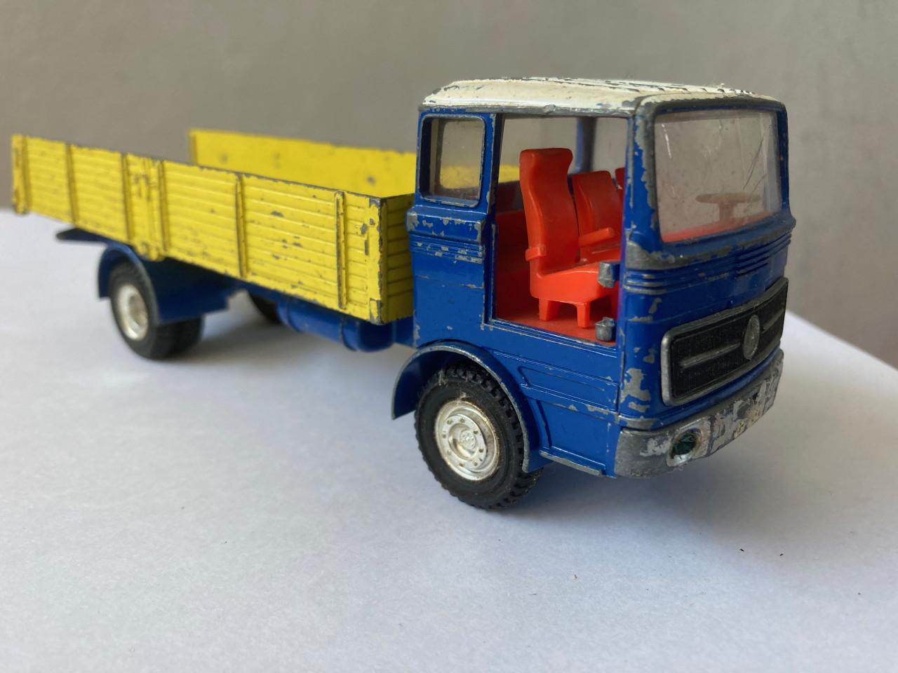 Dinkey Toys England