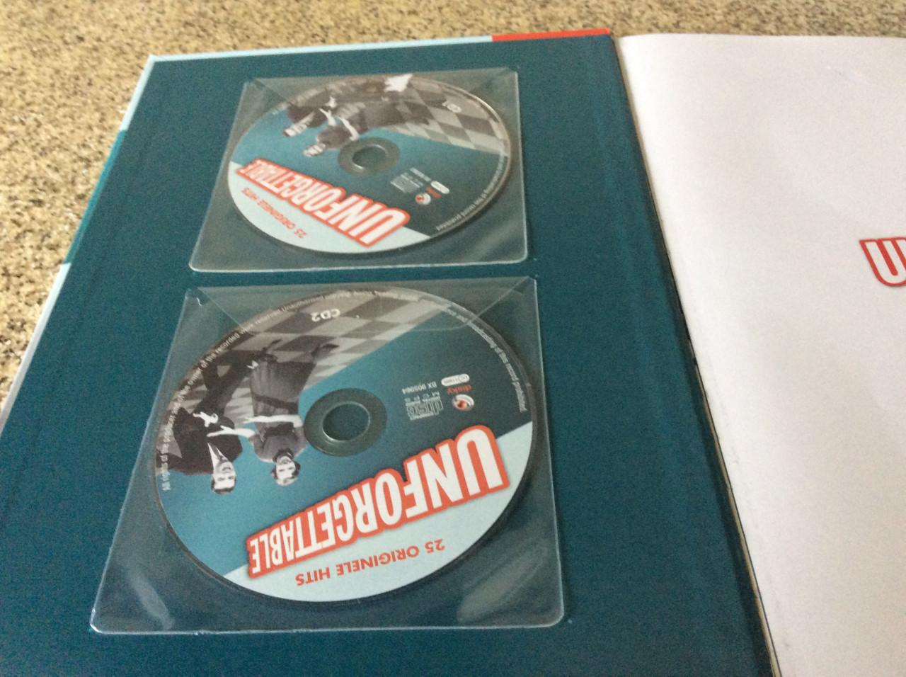Boek met het levensverhaal van 40 topartiesten.   UNFORGETTABLE. + 4 CD’s