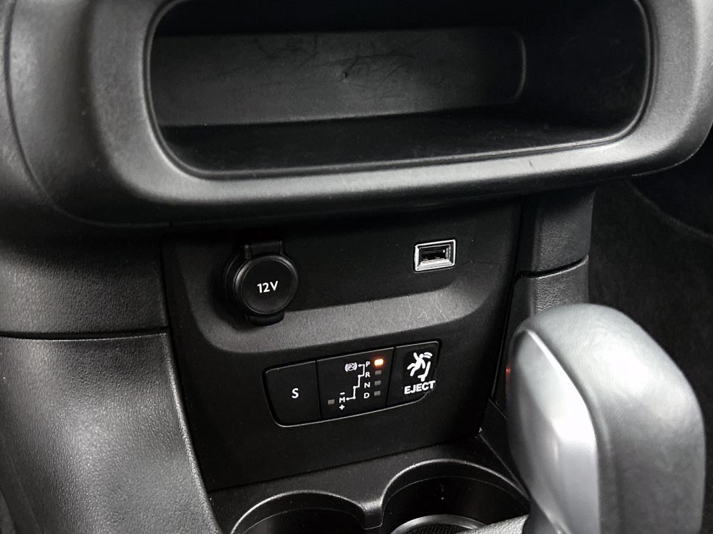 Citroen C3 110 pk automaat shine | rijklaar | comfort seats | 17" lichtmeta