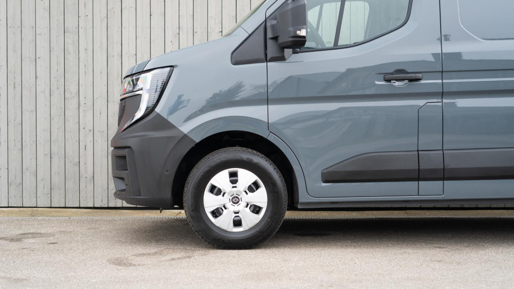 Renault Master t35 2.0 dci 150 l2h2 extra | nieuw model | camera | parkeers