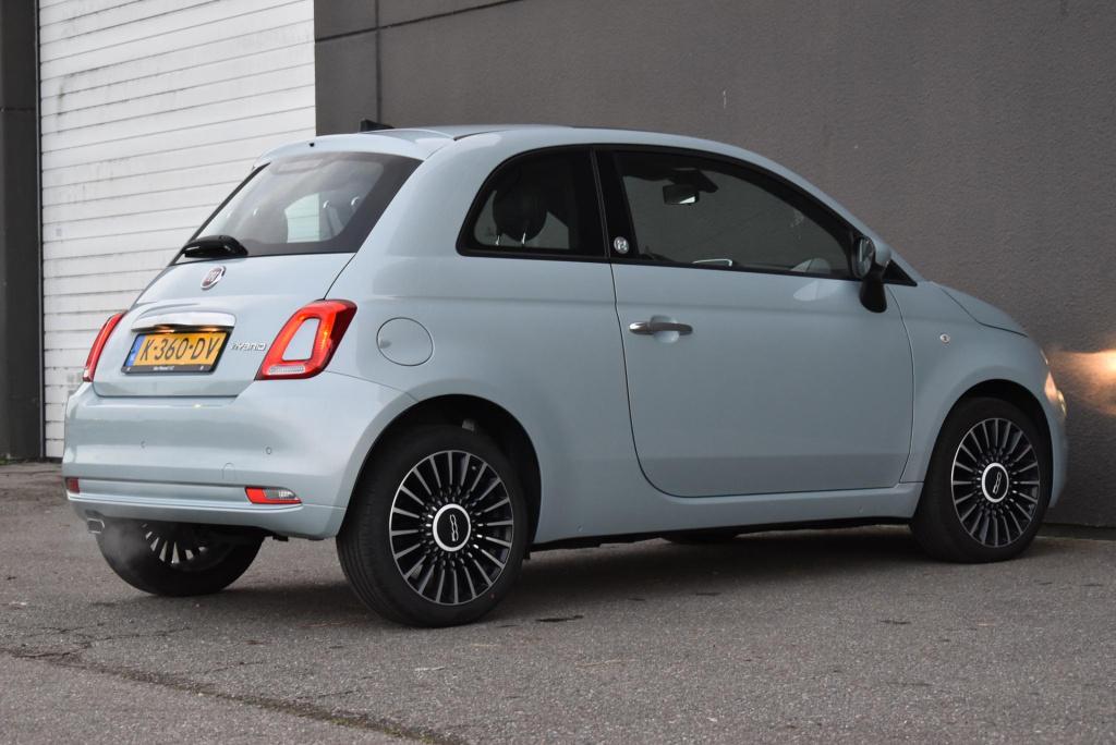 Fiat 500 hybrid launch edition