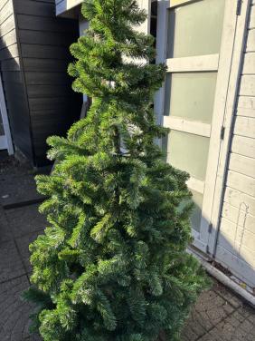 Kunst kerstboom (1 of 2) € 100, 00 p. stuk. 2 voor € 175,00 ( incl. )