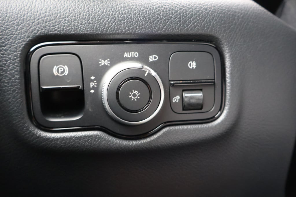 Mercedes-Benz Vito 114 cdi l2 select l mbux l trekhaak l camera l camera l 