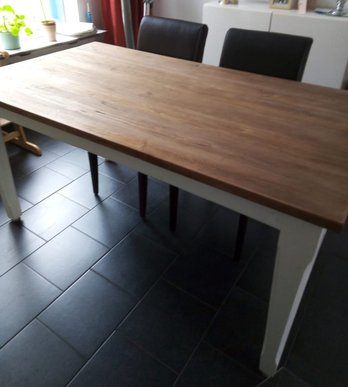 Te koop mooie eethoek tafel €100,-