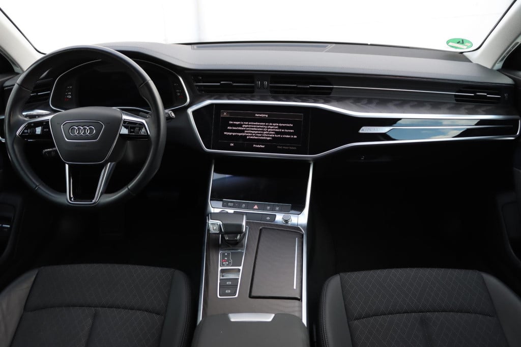 Audi A6 avant 50 tfsi e quattro design 299pk s-tronic