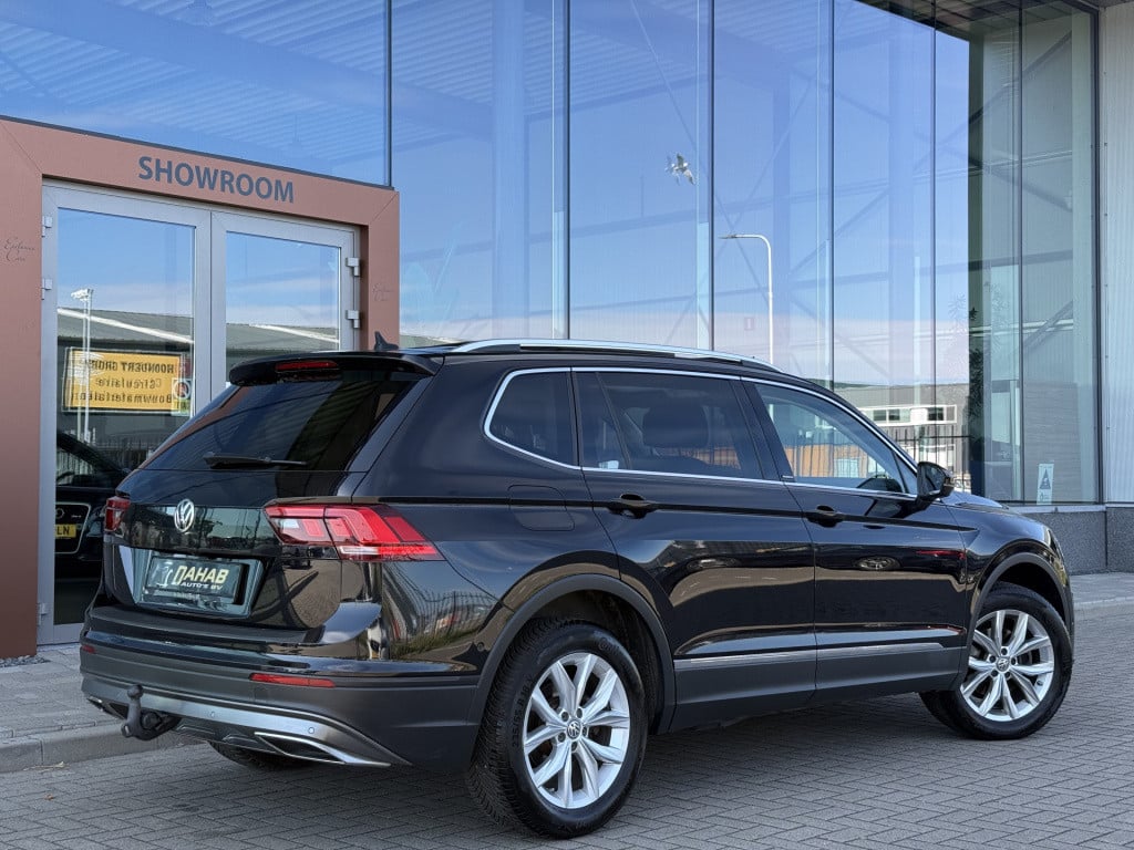 Volkswagen Tiguan Allspace 1.5 tsi comfortline business 7p. | vc | pano | 3