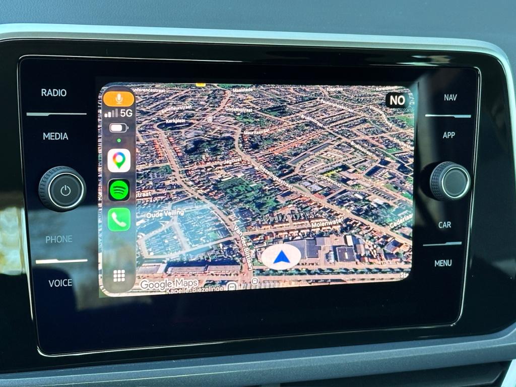 Volkswagen T-roc 1.5 tsi 150pk dsg style carplay | trekhaak | camera | keyl