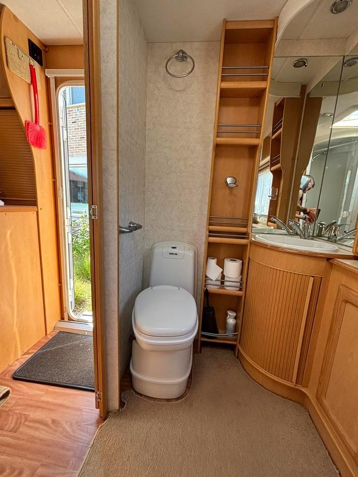 Elddis Crusader type 482 hurricane!