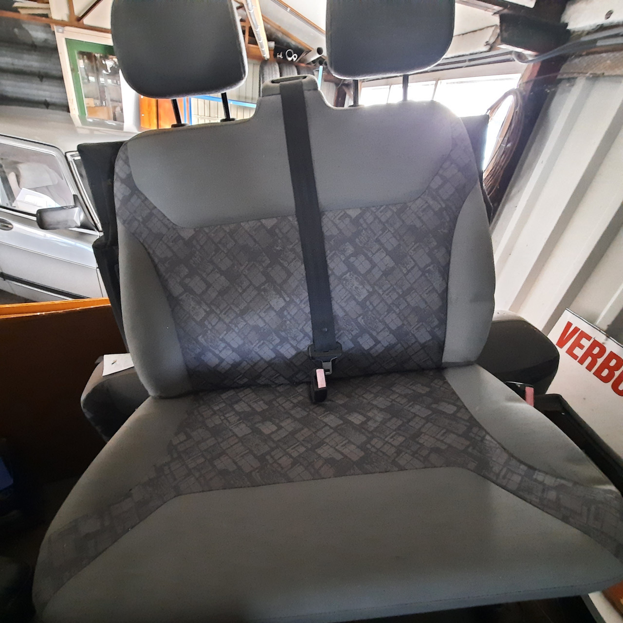 3 zits bank Opel vivaro/  Renault trafic