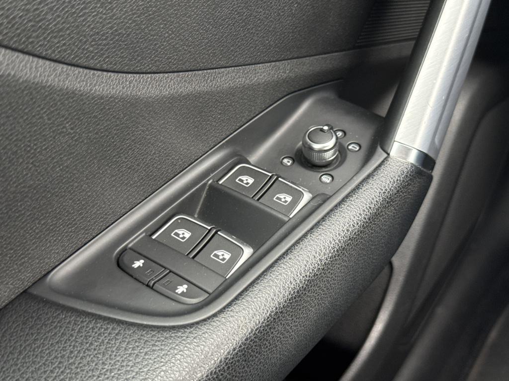 Audi Q2 35 tfsi epic | nl-auto | stoelverw. | clima | led